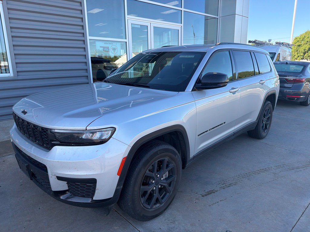  Jeep Grand Cherokee L