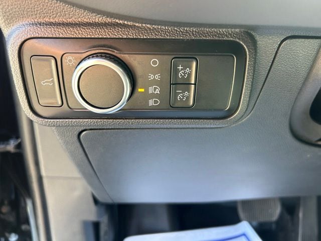 2025 Ford Explorer Active - Photo 17