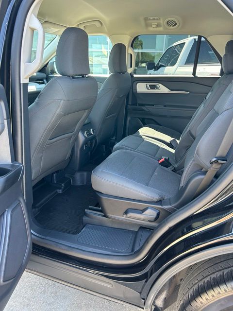 2025 Ford Explorer Active - Photo 12