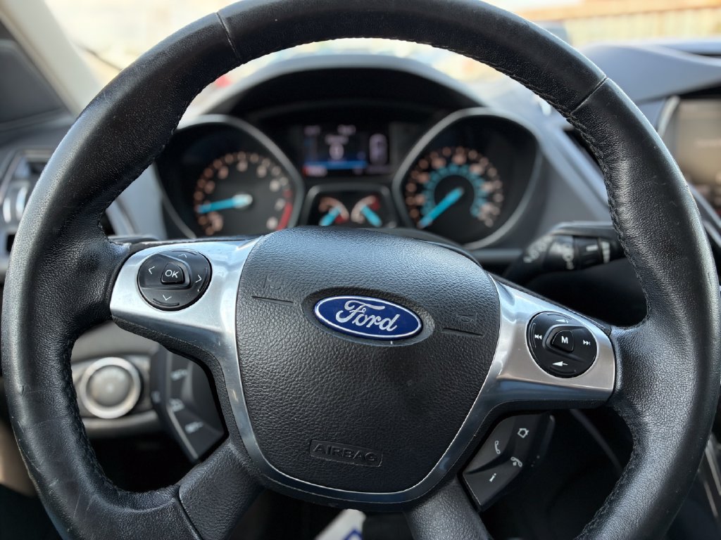 2014 Ford Escape Titanium - Photo 15