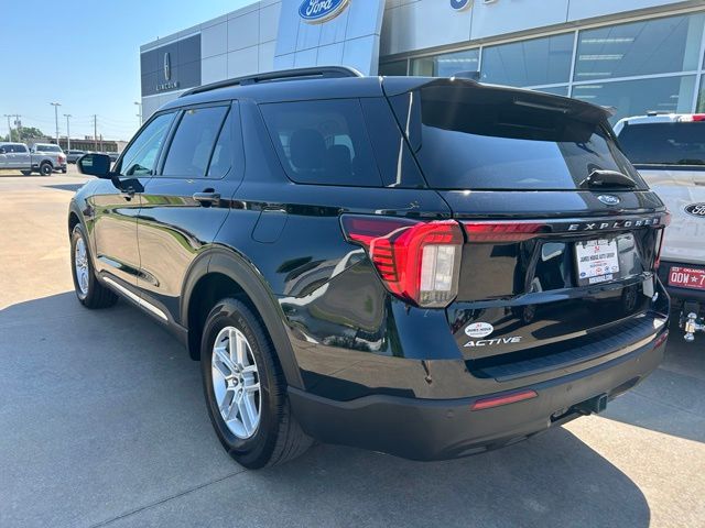 2025 Ford Explorer Active - Photo 8