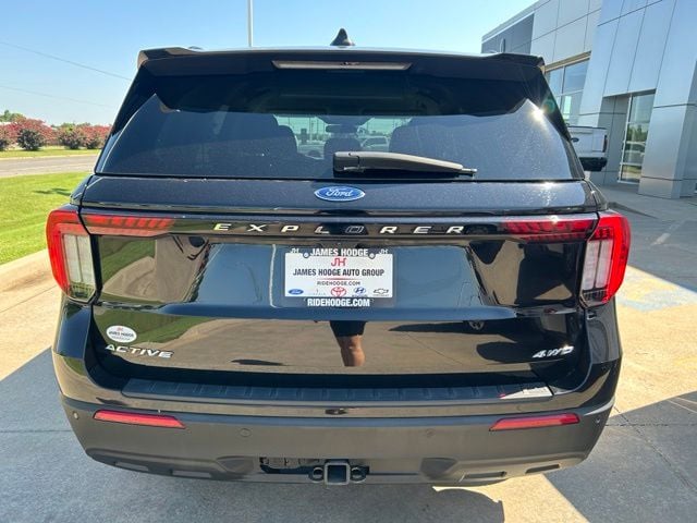 2025 Ford Explorer Active - Photo 7