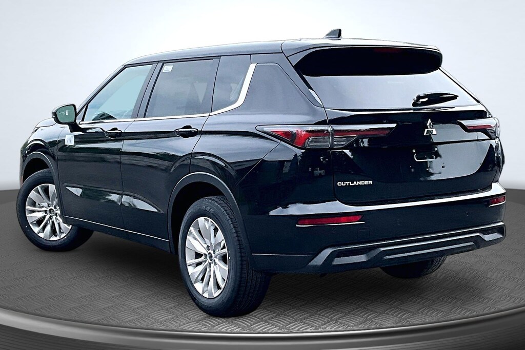 New 2026 Mitsubishi Outlander ES SUV
