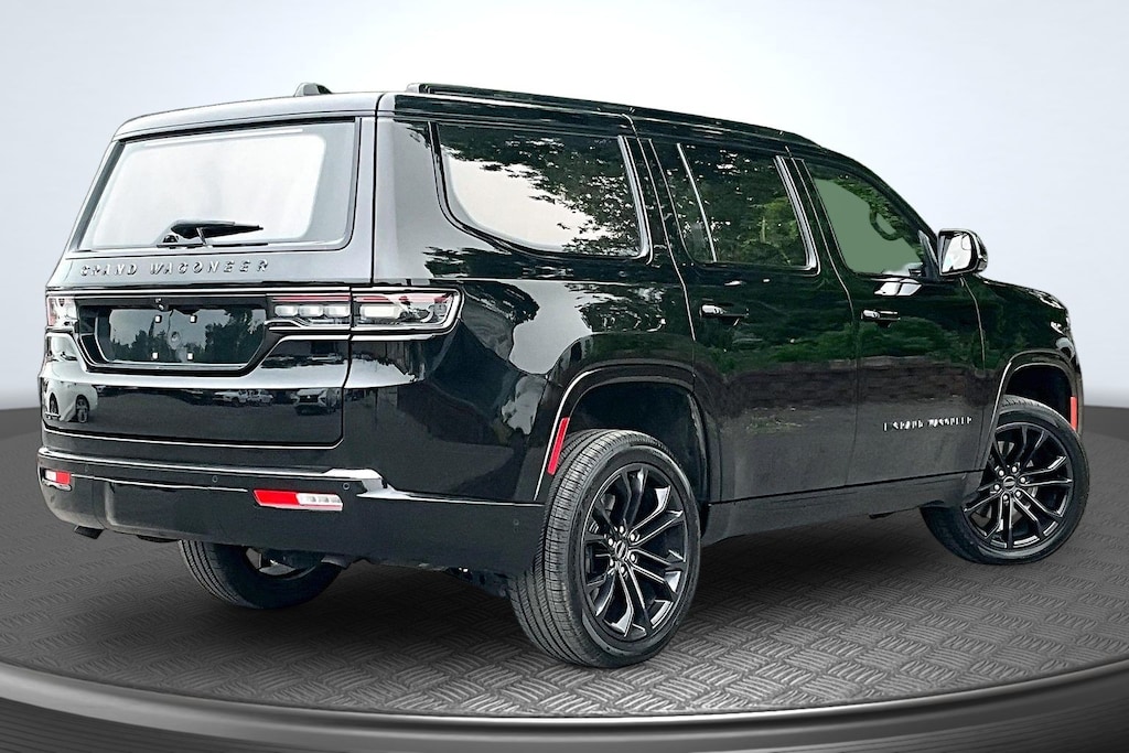 Used 2023 Jeep Grand Wagoneer Series II SUV