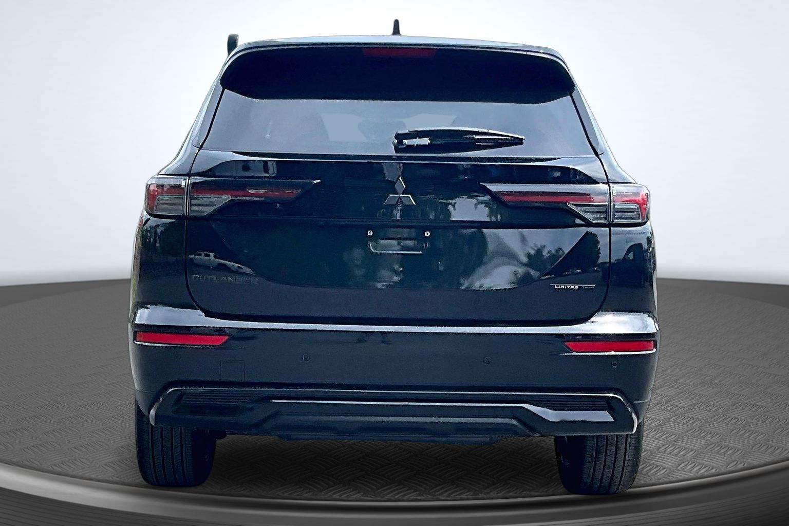 New 2026 Mitsubishi Outlander LE SUV