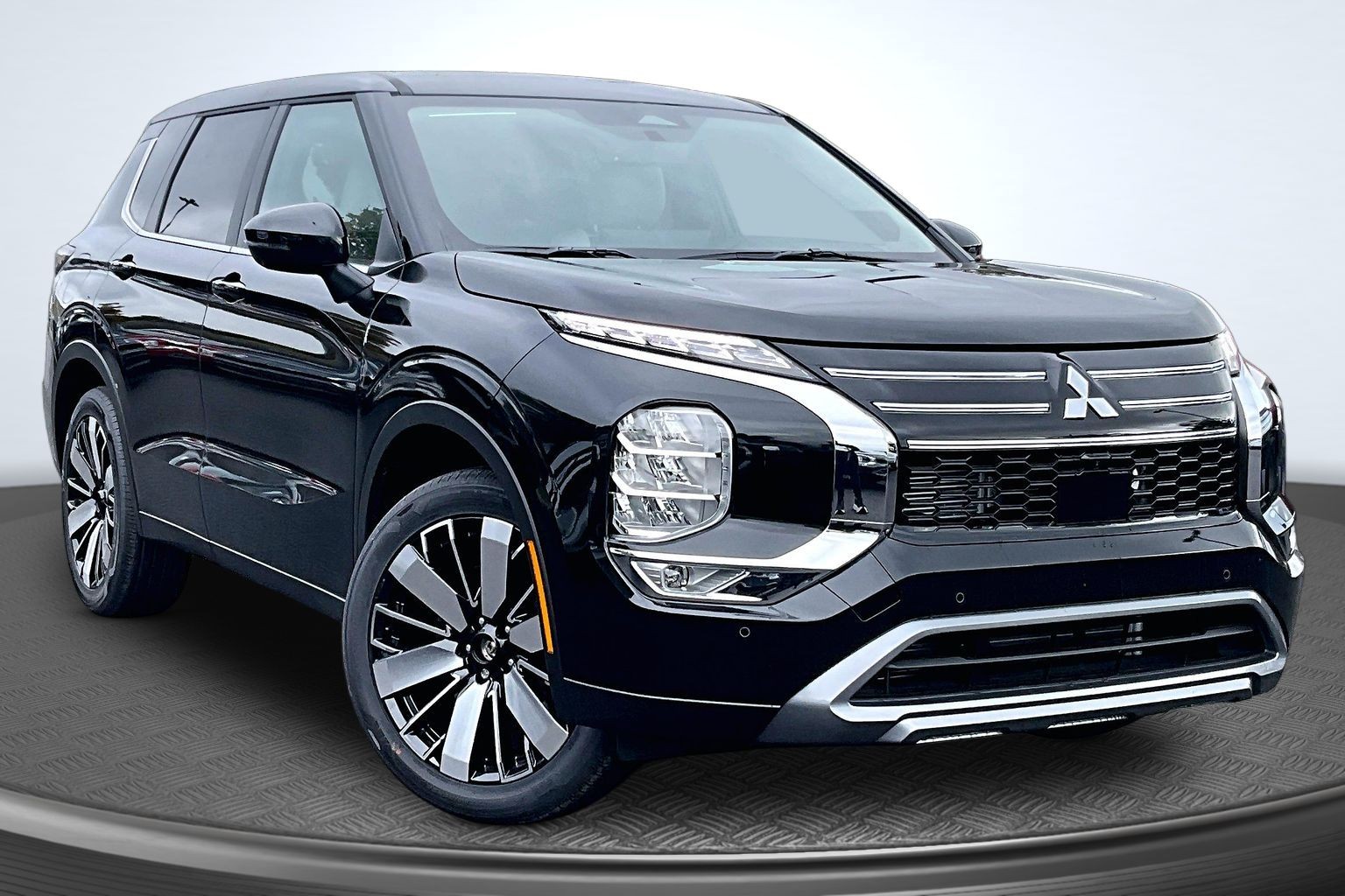 New 2026 Mitsubishi Outlander SE SUV