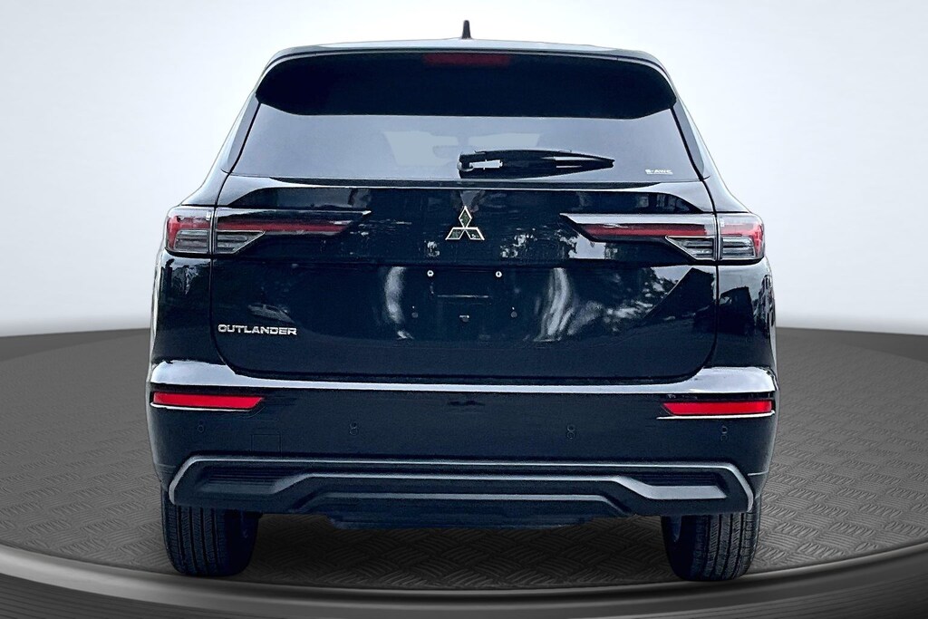 New 2026 Mitsubishi Outlander ES SUV