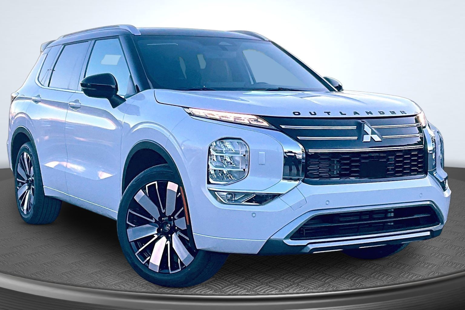 New 2026 Mitsubishi Outlander SEL SUV
