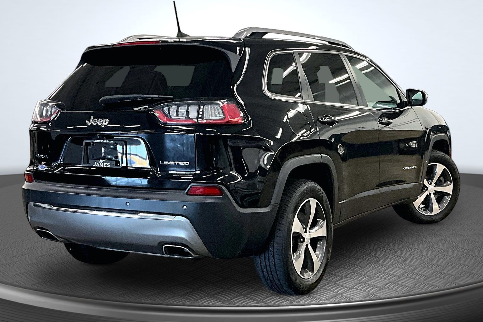 Used 2019 Jeep Cherokee Limited 4x4 SUV