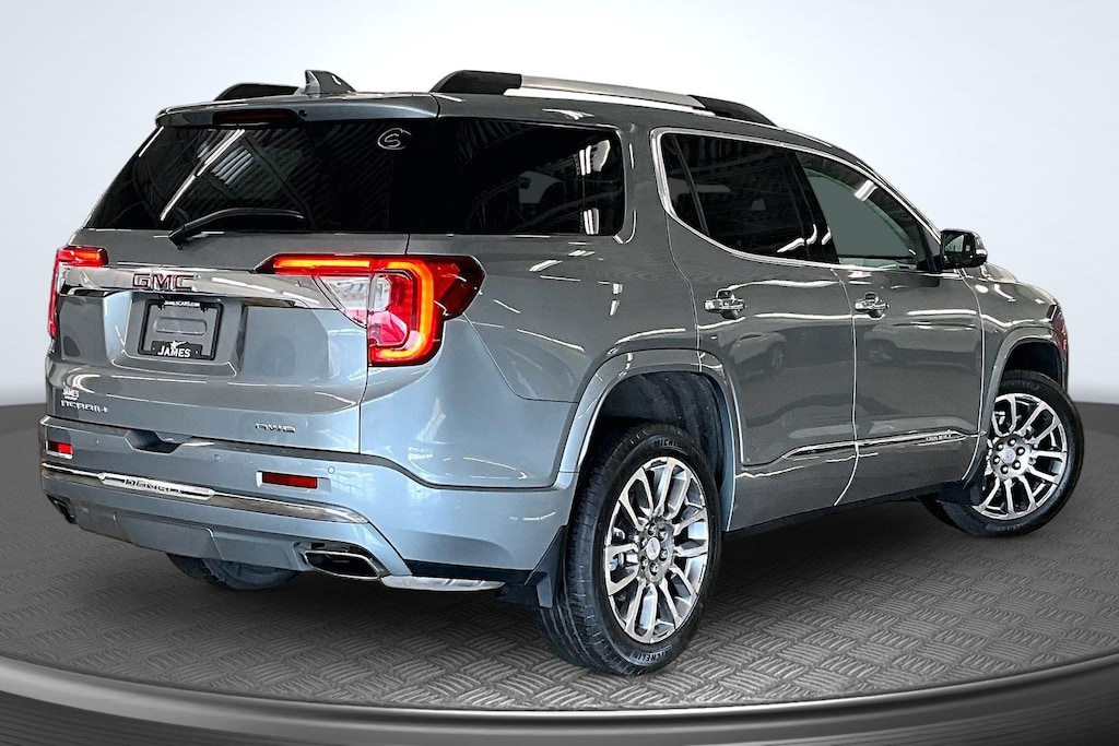 Used 2023 GMC Acadia Denali SUV