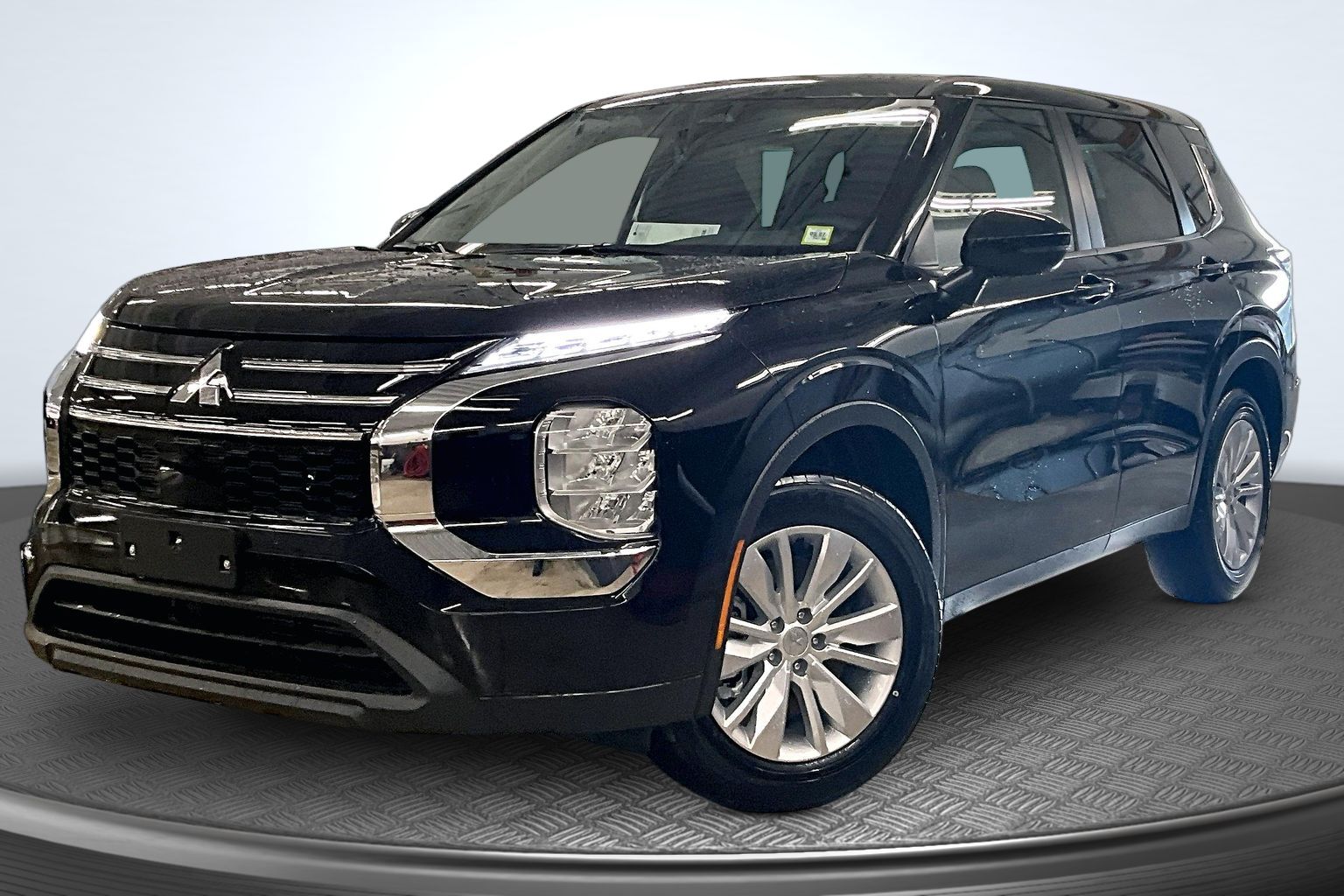 2026 Mitsubishi Outlander ES