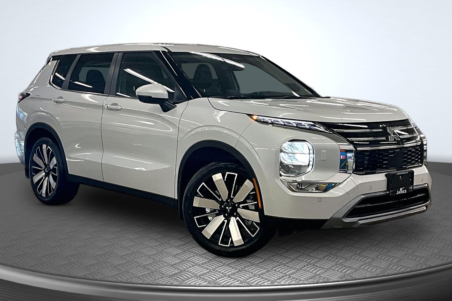 New 2026 Mitsubishi Outlander SE SUV
