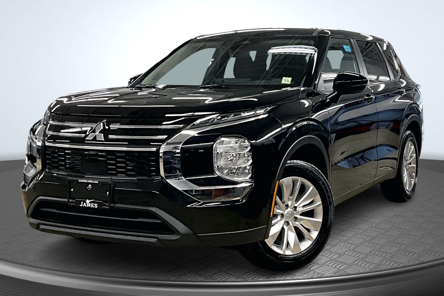 New 2026 Mitsubishi Outlander ES SUV