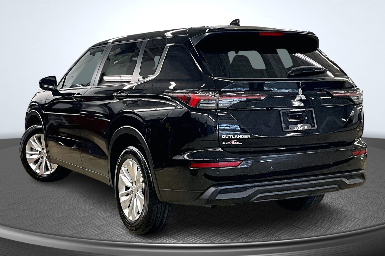New 2026 Mitsubishi Outlander ES SUV