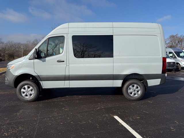 2026 Mercedes-Benz Sprinter Crew Van Base - Photo 9