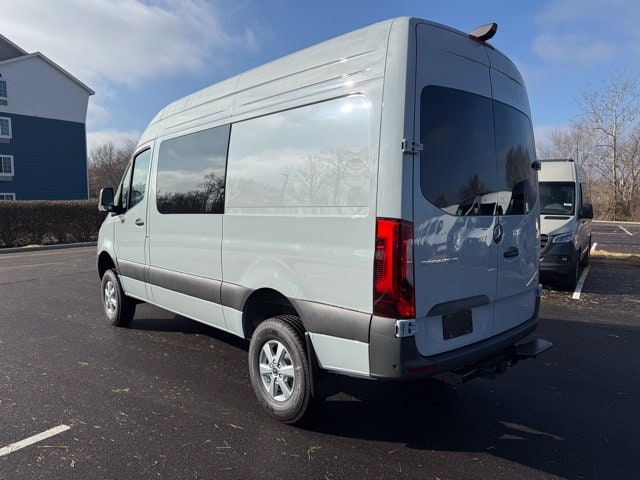 2026 Mercedes-Benz Sprinter Crew Van Base - Photo 8