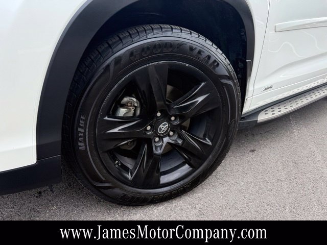 Used 2019 Toyota Highlander Hybrid Limited Platinum SUV