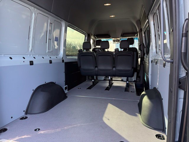 2026 Mercedes-Benz Sprinter Crew Van Base - Photo 18