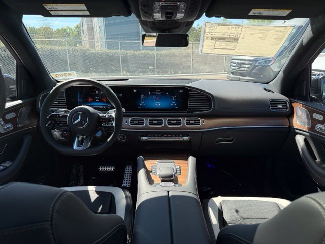 2026 Mercedes-Benz GLE AMG GLE63 S - Photo 17