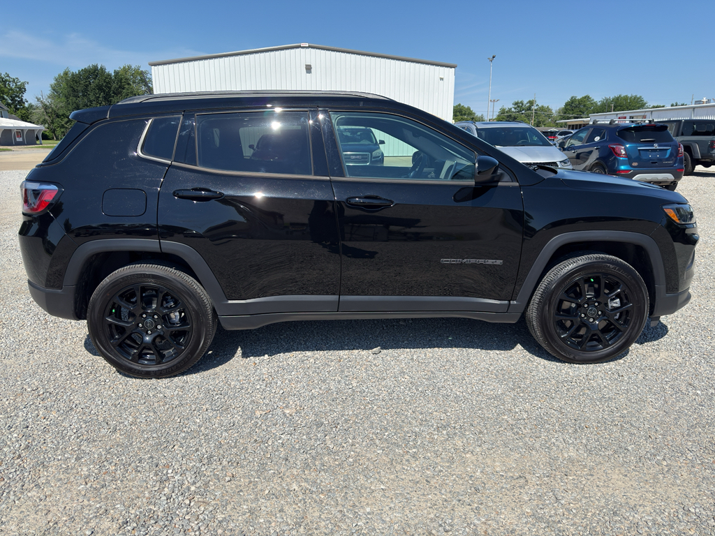 Used 2026 Jeep Compass Latitude Altitude Wagon