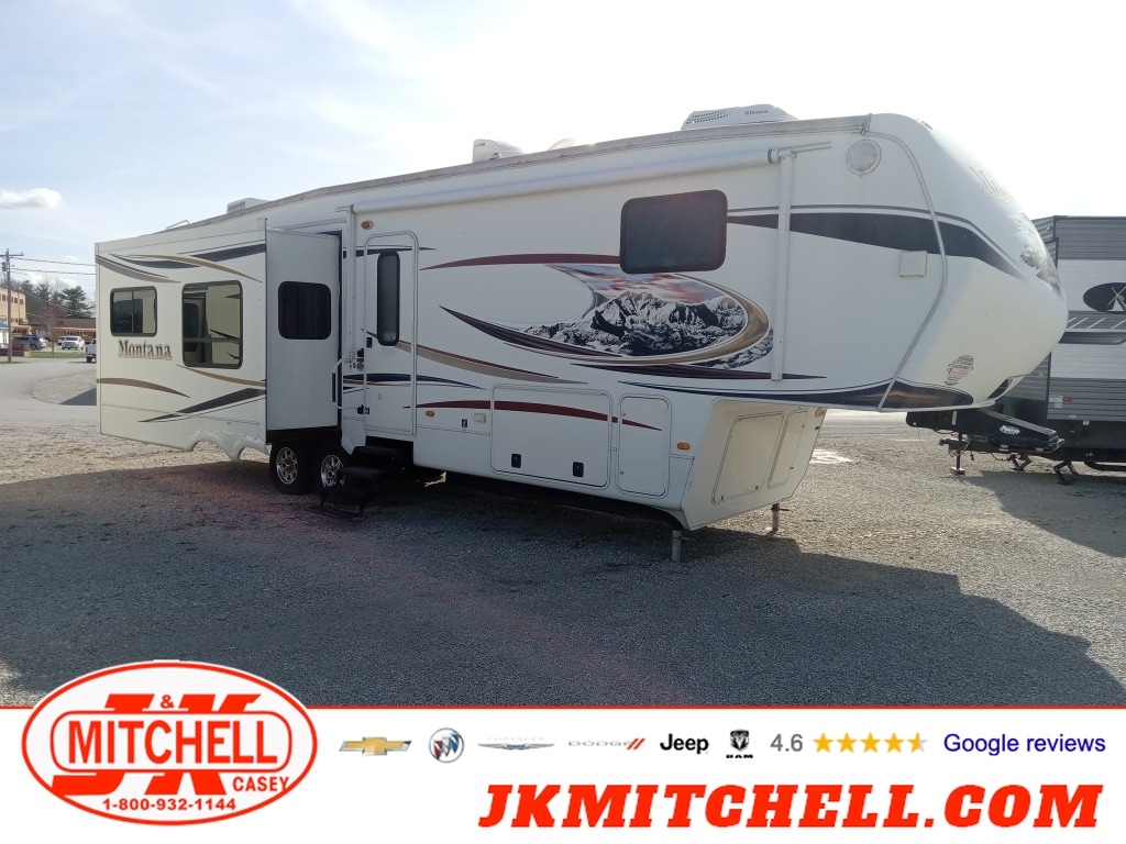 Used 2011 Montana Fifth Whee fifth