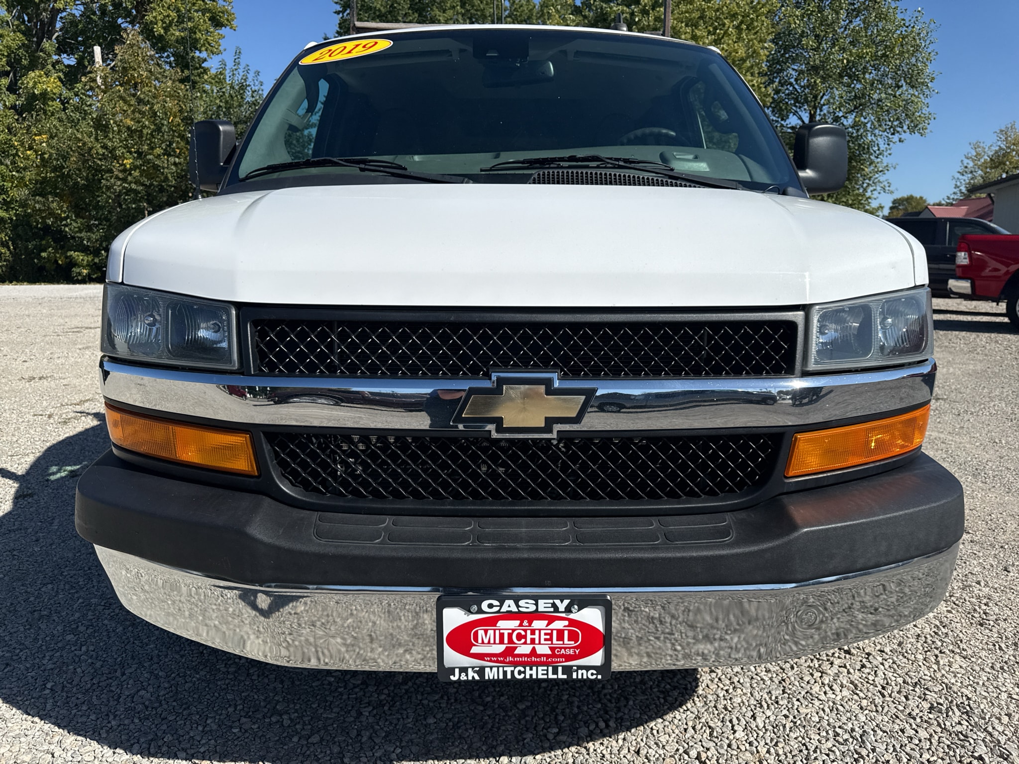Used 2019 Chevrolet Express Passenger LT with VIN 1GAZGPFGXK1203600 for sale in Casey, IL