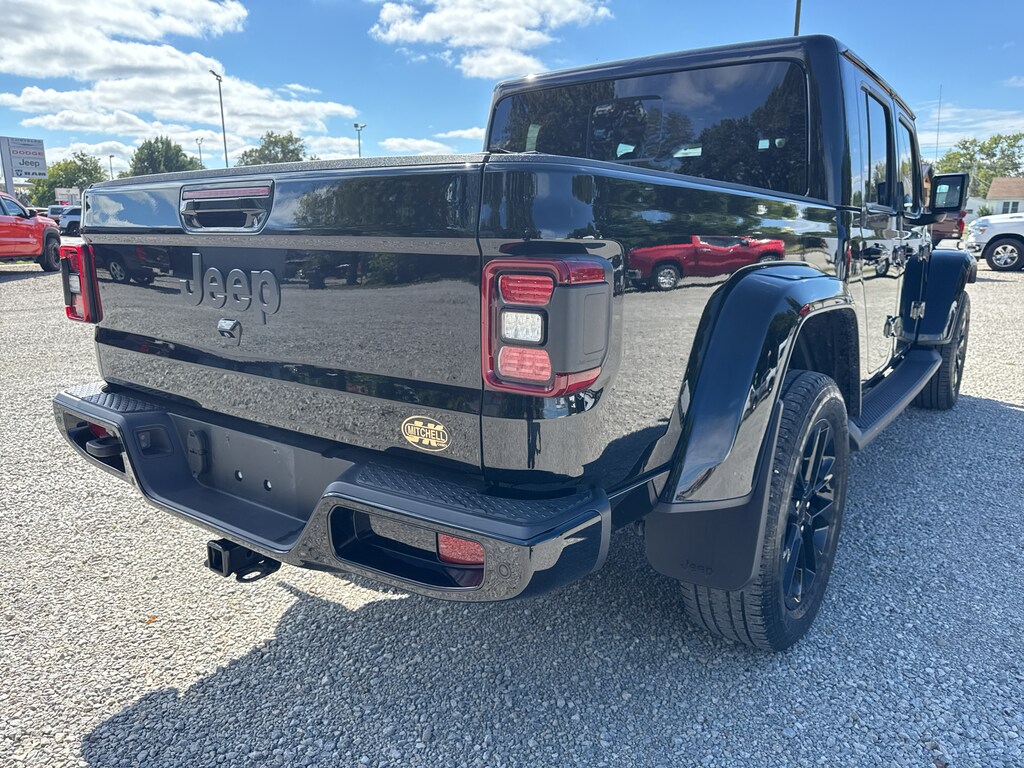 Used 2022 Jeep Gladiator High Altitude Crew Cab