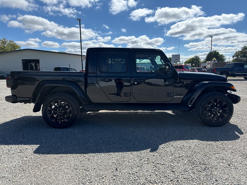 Used 2022 Jeep Gladiator High Altitude Crew Cab