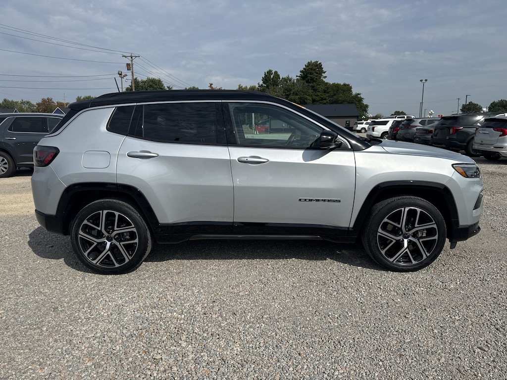 Used 2025 Jeep Compass Limited