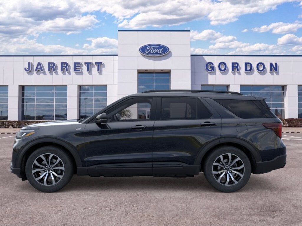 New 2026 Ford Explorer ST-Line SUV