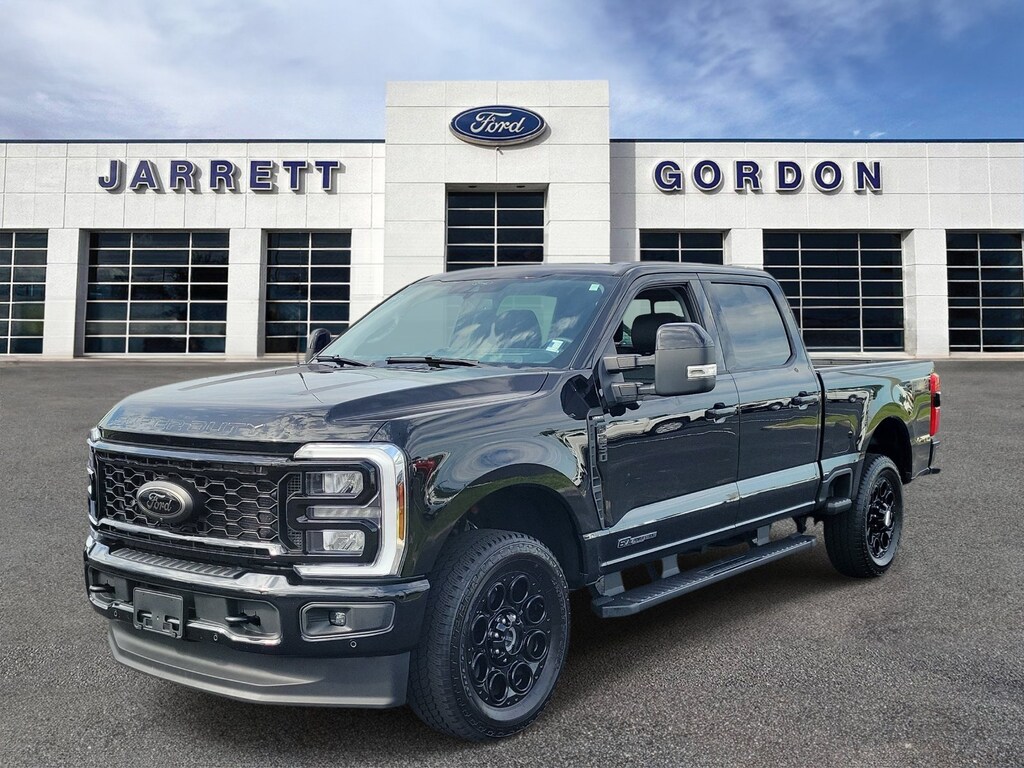 Certified 2025 Ford F-250 Truck Crew Cab