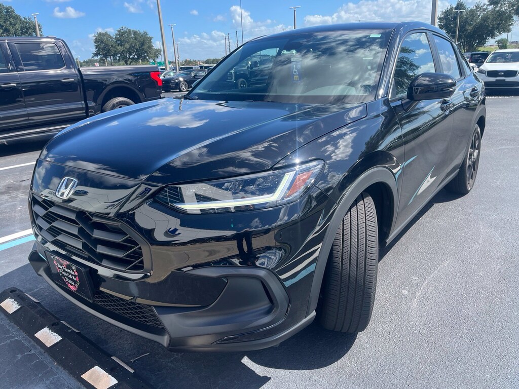 Certified 2025 Honda HR-V Sport SUV