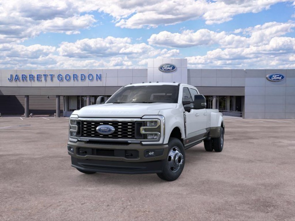 New 2026 Ford F-350 King Ranch Truck Crew Cab
