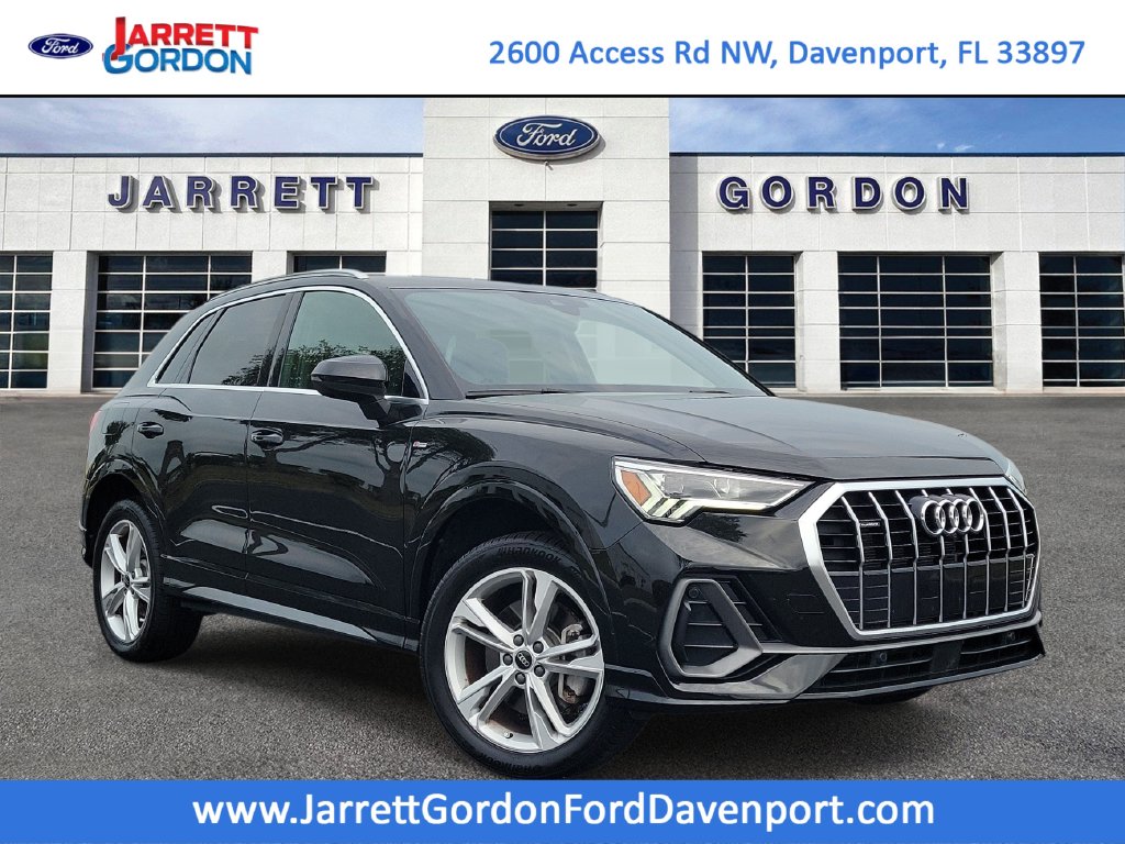 Audi Q3