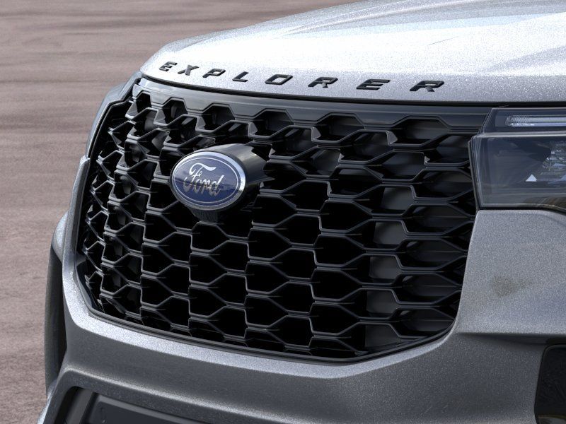 2026 Ford Explorer ST-Line - Photo 17