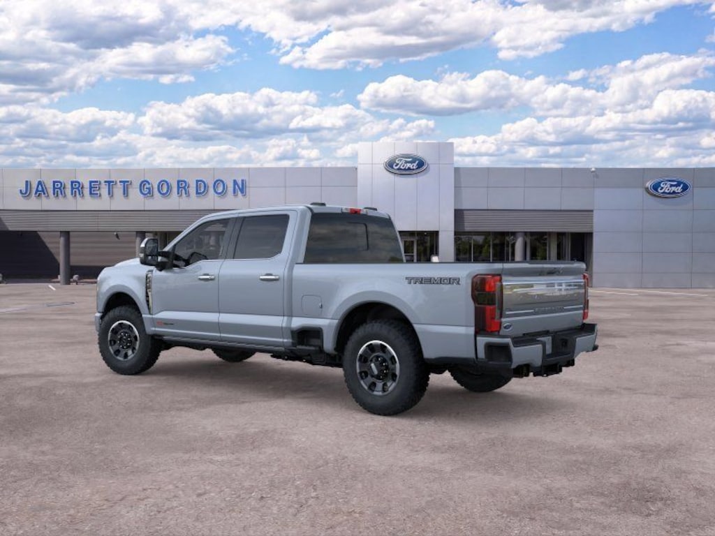 New 2026 Ford F-350 Platinum Truck Crew Cab
