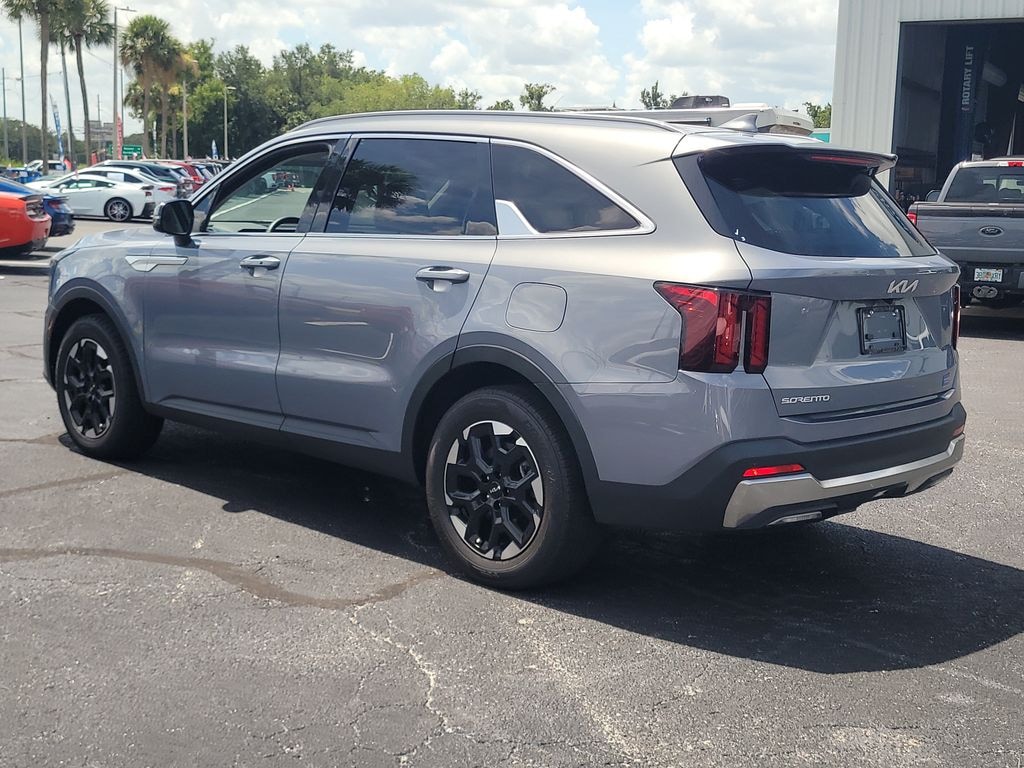 Used 2025 Kia Sorento S SUV