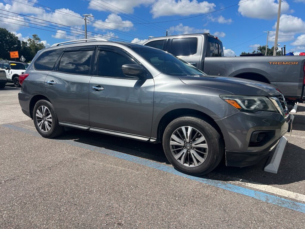 Used 2019 Nissan Pathfinder SV SUV