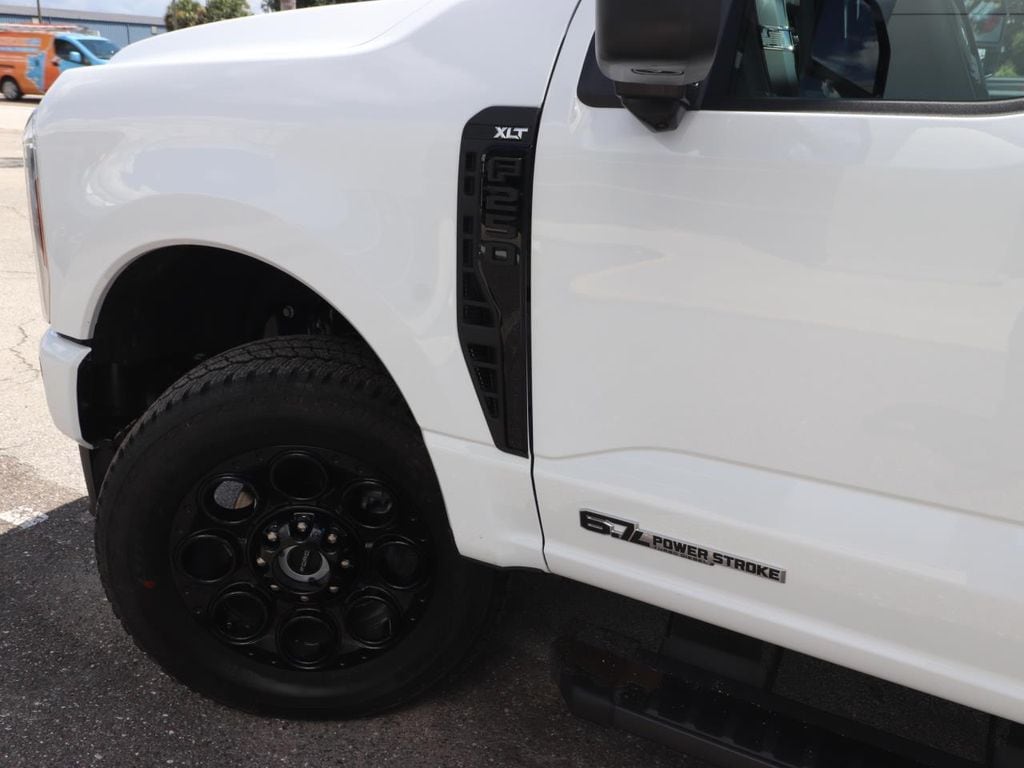 New 2026 Ford F-250SD ® XLT Truck