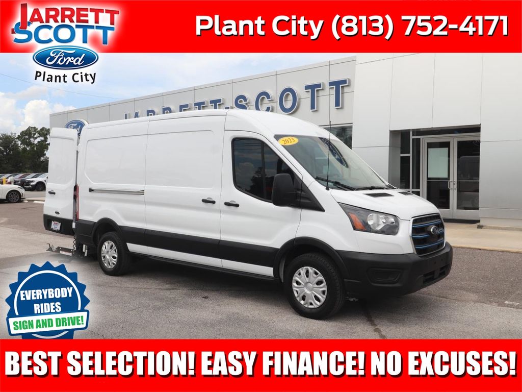 2023 Ford E-Transit-350
