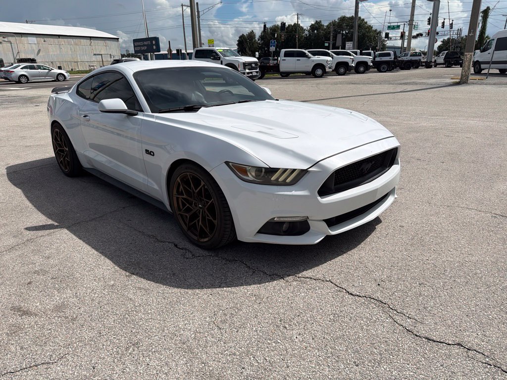  Ford Mustang