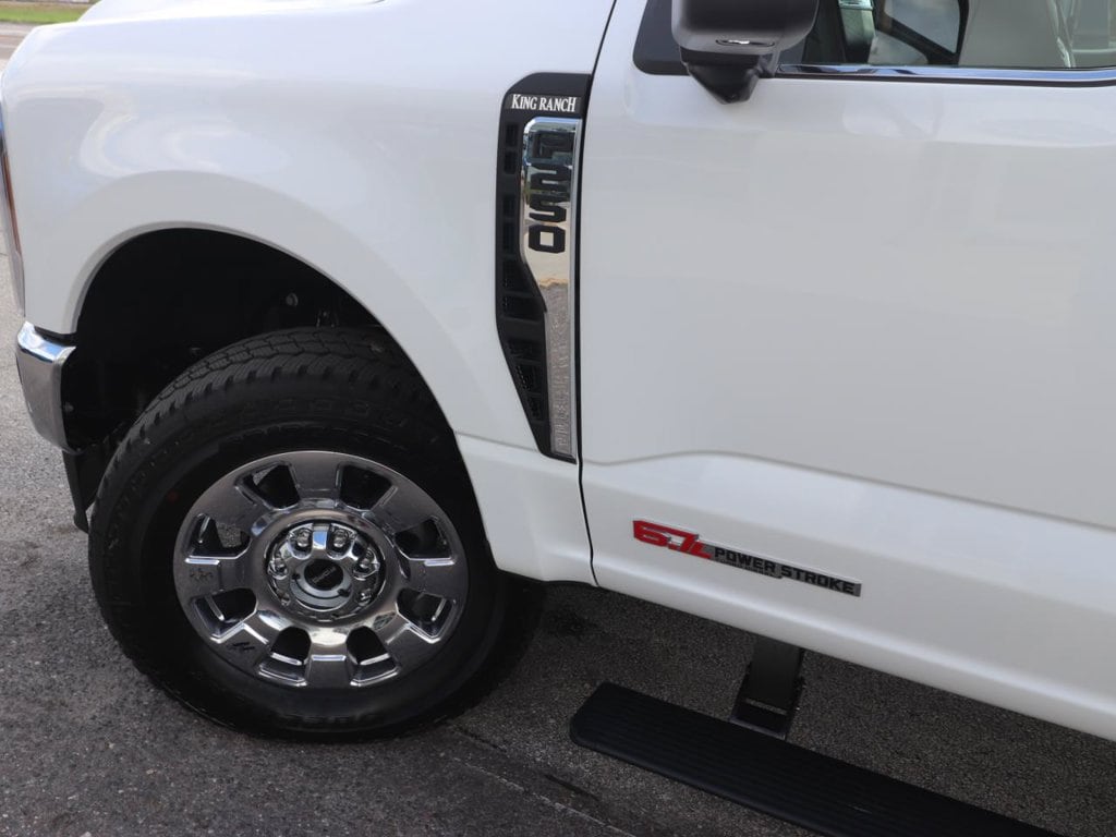 New 2027 Ford F-250SD ® King Ranch® Truck