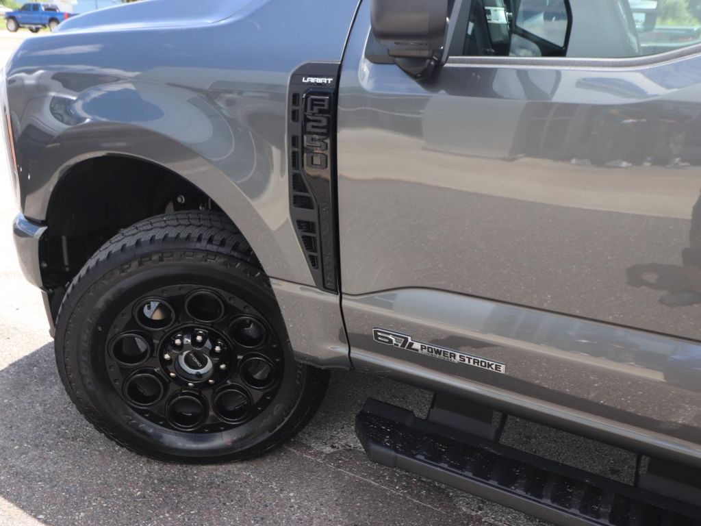 New 2026 Ford F-250SD ® Lariat® Truck