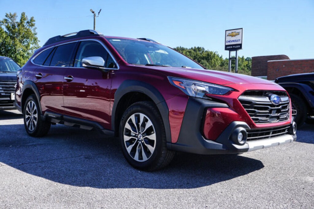 Used 2024 Subaru Outback Touring XT SUV