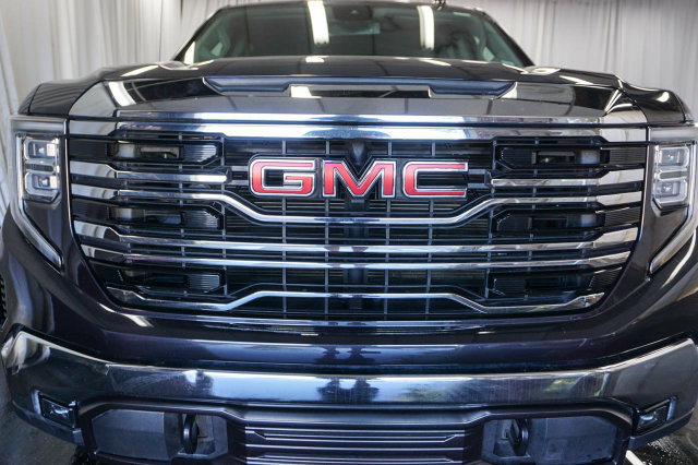 Used 2025 GMC Sierra 1500 SLT Truck Crew Cab