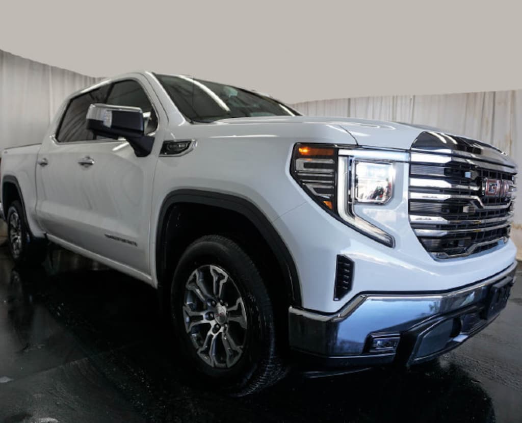 Used 2025 GMC Sierra 1500 SLT Truck Crew Cab