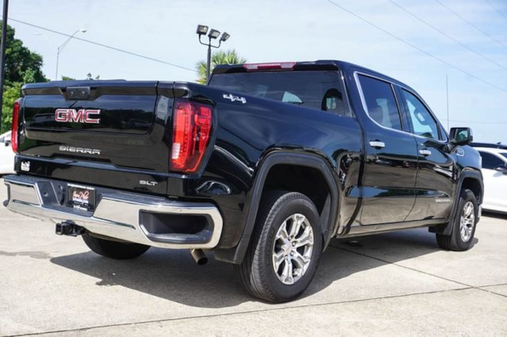 Used 2025 GMC Sierra 1500 SLT Truck