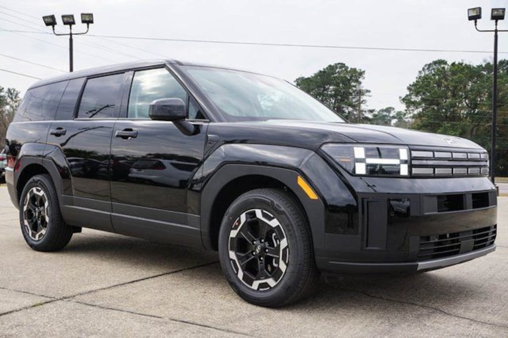 Used 2026 Hyundai Santa Fe SE SUV