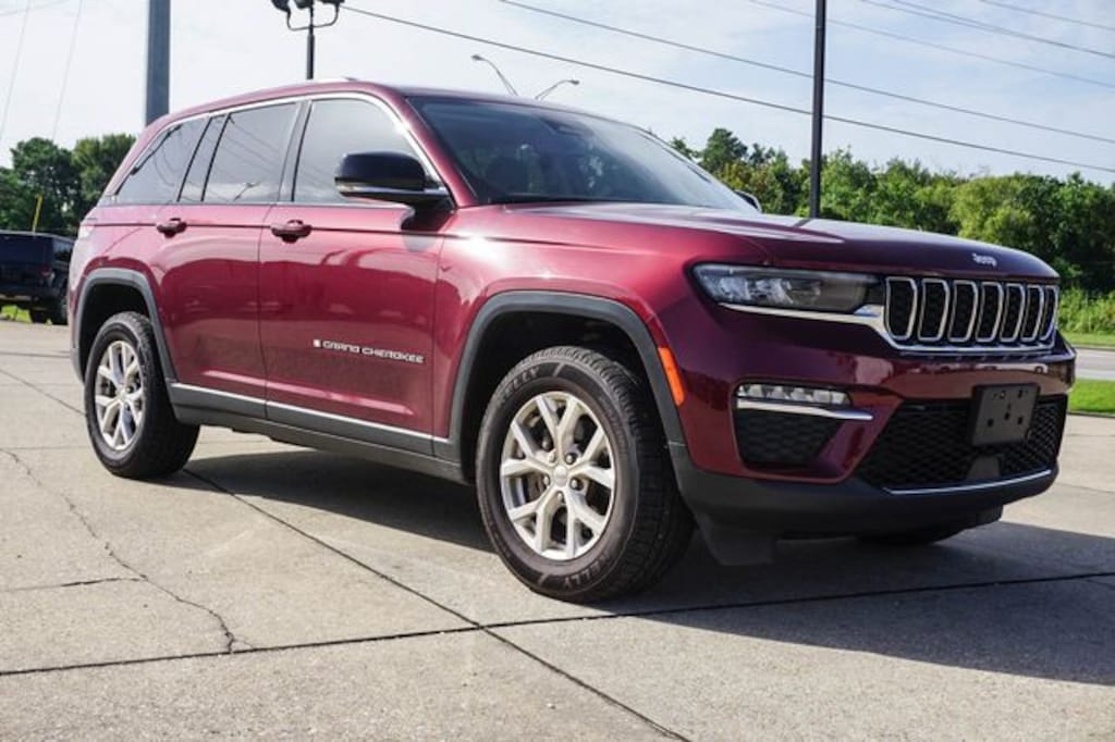 Used 2023 Jeep Grand Cherokee Limited SUV