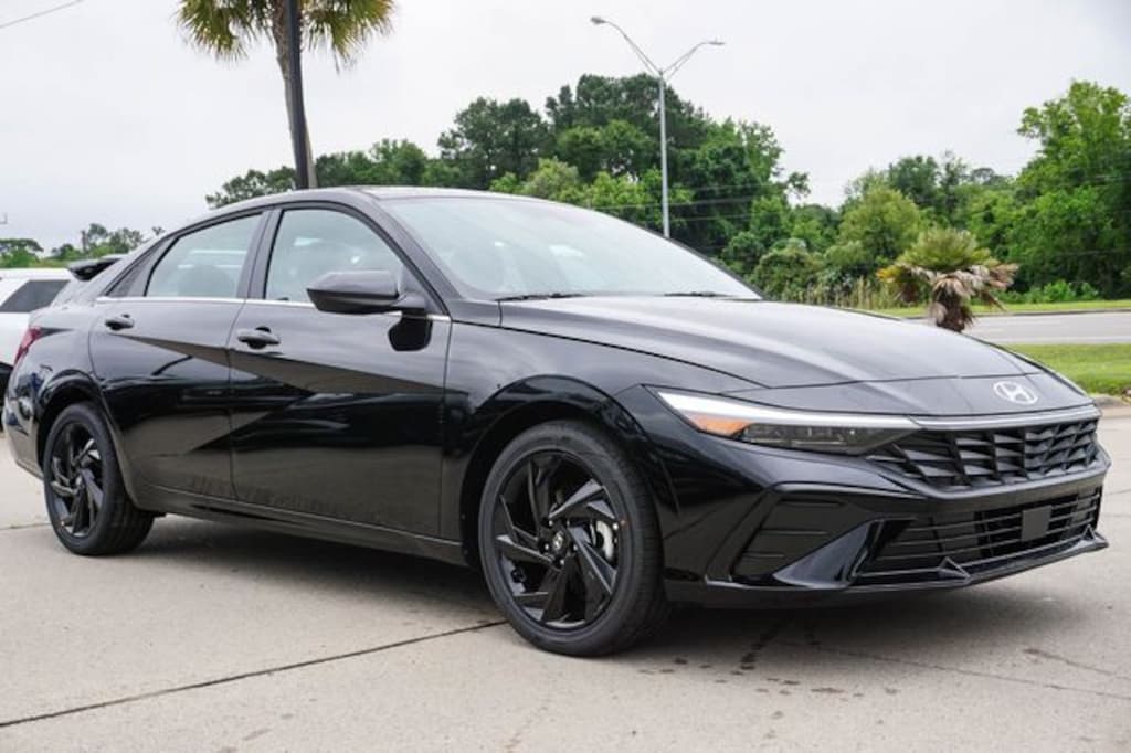 New 2026 Hyundai Elantra SEL Sport Plus Sedan